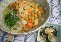 Cold wheat noodles with tempura, soybeans and vegetables