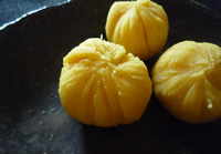 ベジタリアン料理レシピ（スイーツ）オレンジ味のさつま芋茶巾絞り　（7〜8個分）